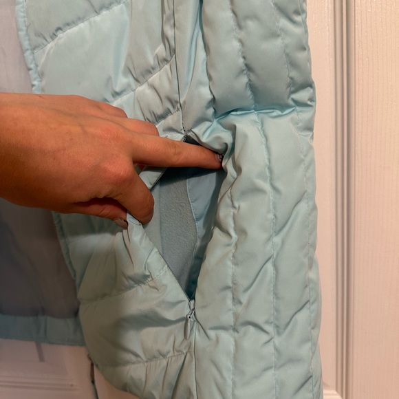 Talbots puffer vest - Picture 4 of 7